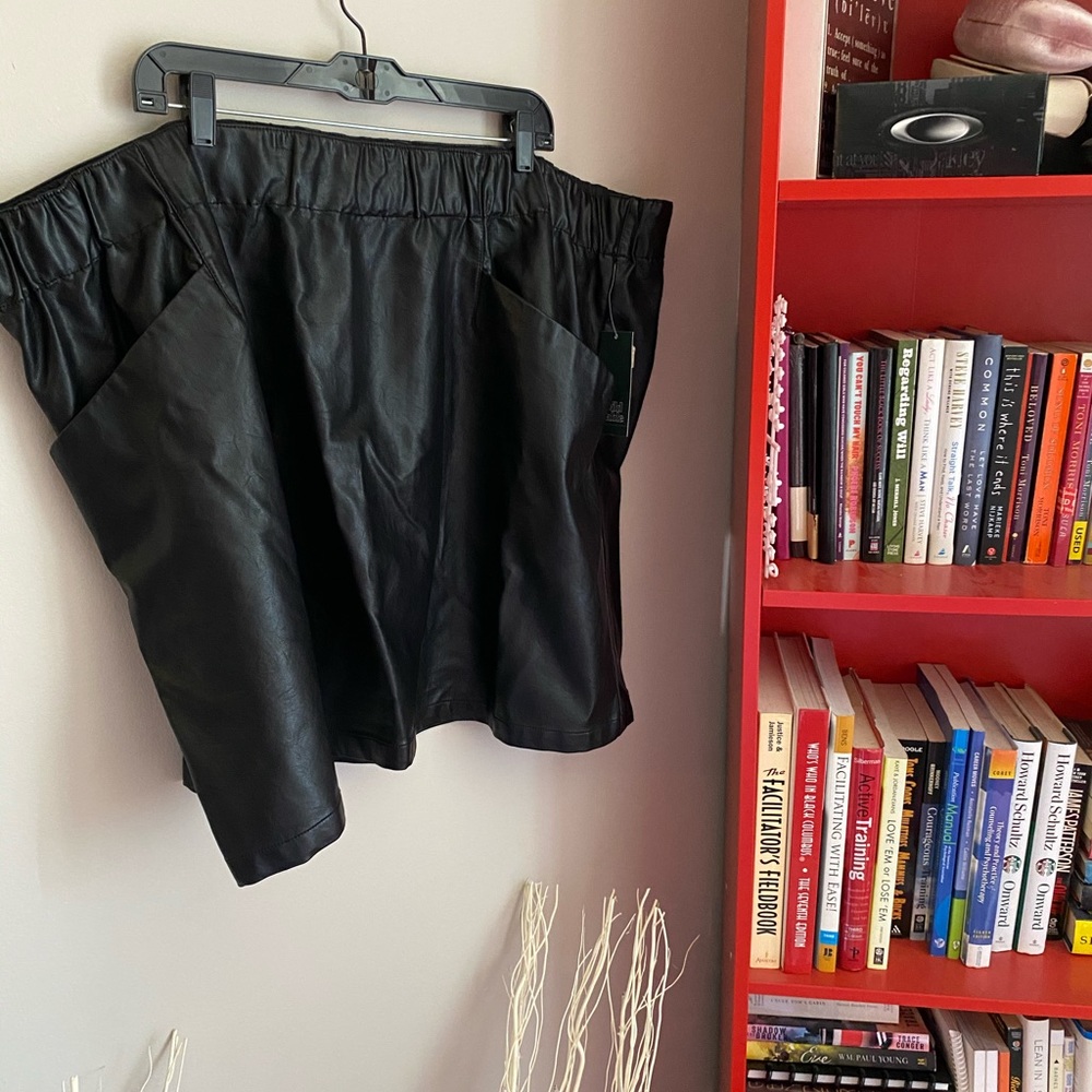 Wild Fable Leather Mini Skirt w/ Pockets